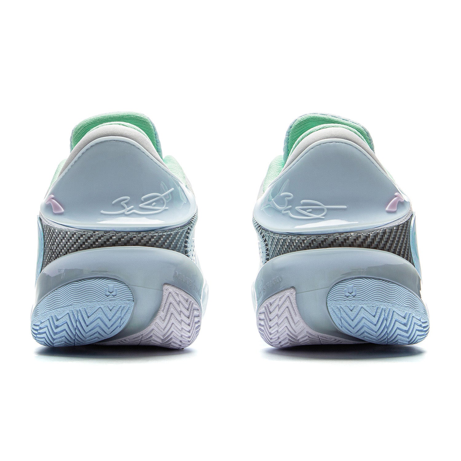 Wade 808 5 Ultra Oxygen Running Shoes | Lightweight & Breathable