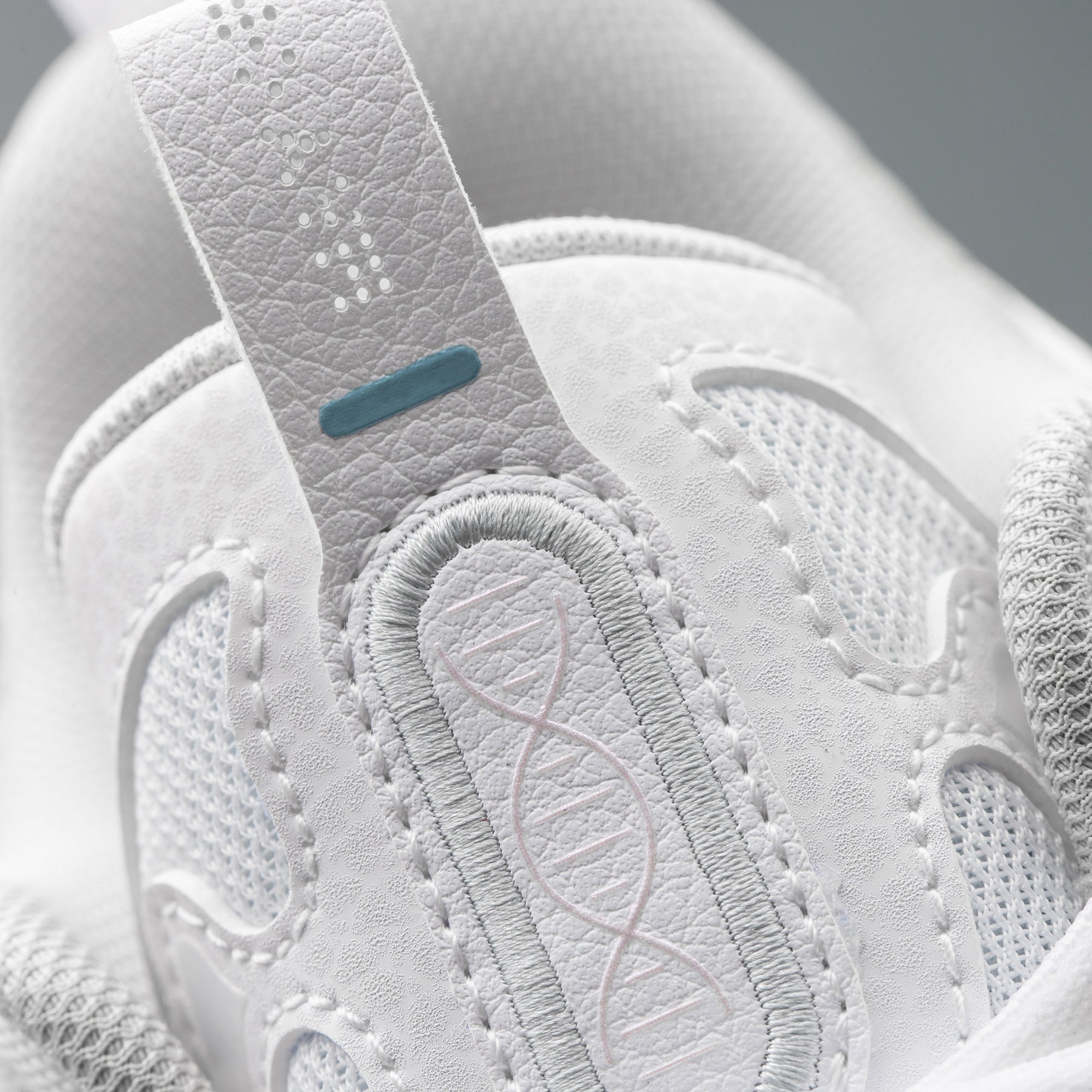 Way of Wade 10 Low Basketball Shoes - White Hot | Performance Sneakers
